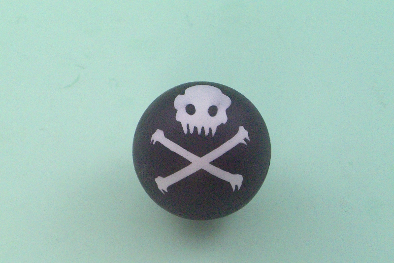 RUBBER SPONGE SKULL BALL