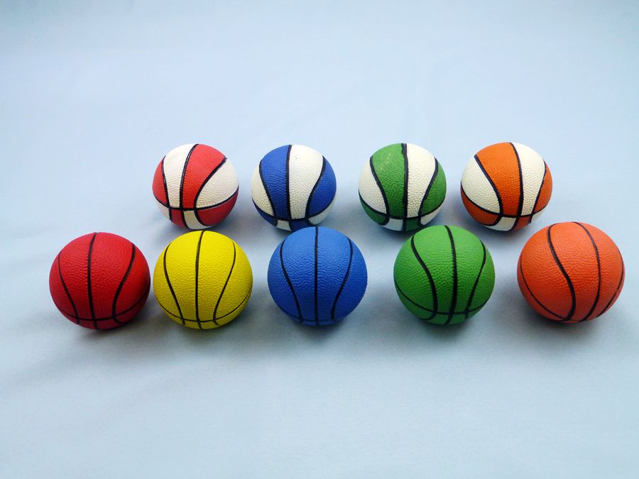 RUBBER SPONGE BASKETBALL